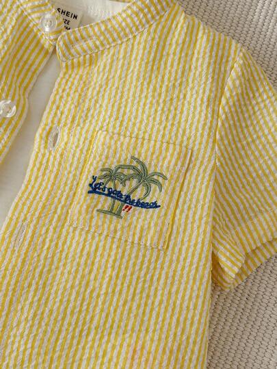 SHEIN مجموعة ملابس علوية وشورت مطرزة بأشجار جوز الهند مخطط، مناسبة للجنسين، ملابس أطفال صيفية للأولاد، 2 قطعة