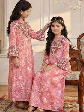 SHEIN رداء فضفاض على شكل حرف A مع أكمام 3/4 وذيل مشقوق، أزرق وأخضر