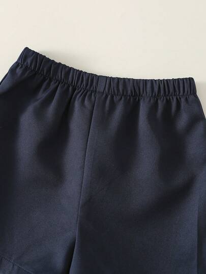 SHEIN مجموعة قميص بولو مخطط وشورت ذو خصر مطاطي للأطفال الصبيان، مناسبة لحفلات عيد الميلاد والحفلات المسائية والأعراس وحفلات استقبال المواليد وعيد الميلاد الأول