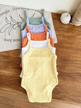 SHEIN LMoss Kids 5 قطع/مجموعة بدلة رضيع بنات صغيرة لون سادة مصنوعة من الأكريليك، صيفية