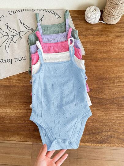 SHEIN LMoss Kids 5 قطع/مجموعة رومبير رضيع بنات صغيرة مصنوعة من الأصواف ذات لون واحد بدون أكمام، للصيف