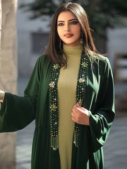 Layrah عباءات نسائية أنيقة بنمط معين داكن الأخضر بأكمام طويلة