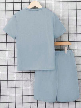 SHEIN Mirajuku قميص وشورت للفتى المراهق مزين بتفاصيل الخياطة والحرف