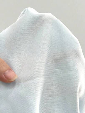 مجموعة قميص وشورت كاجوال للفتيان المراهقين، مصمم بطريقة عصرية وشخصية، ذات قاعدة سوداء بطبعات رقمية 67 وزهرية وشعارات، قطعتان مريحة للارتداء اليومي في الصيف والربيع والخريف، تصميم كلاسيكي