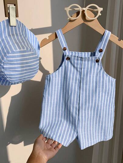 SHEIN مجموعة مكونة من قطعتين مع قبعة للأطفال الرضع البنين/البنات، شورت مخطط باللون الأزرق والأبيض وقبعة صياد، ملابس كاجوال مناسبة للمنزل والخروج والشاطئ