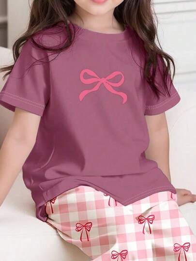 SHEIN بناطيل منزلية ذات تصميم ضيق وكم قصير بياقة طاقم ، مناسبة للفتيات الصغيرات في الصيف