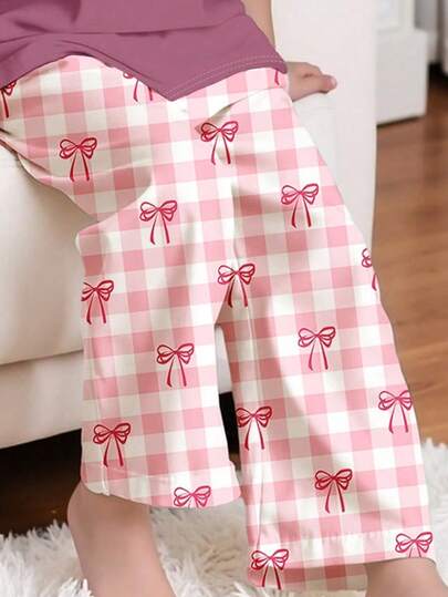 SHEIN بناطيل منزلية ذات تصميم ضيق وكم قصير بياقة طاقم ، مناسبة للفتيات الصغيرات في الصيف