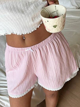 CovetEZ شورت كاجوال للنساء بخصر مطاطي وتصميم من الدانتيل والفيونكة