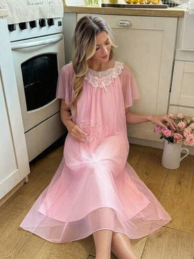 SHEIN فستان نوم شفاف مزين بالدانتيل، لون أحادي، صيفي