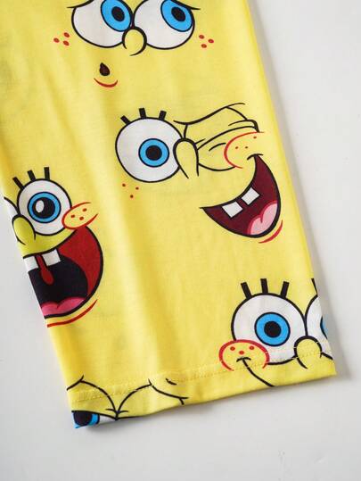 SpongeBob SquarePants | SHEIN بدلة بيجاما رجالية كبيرة الحجم بنمط كرتوني، تشمل تي شيرت بياقة طاقم وأكمام طويلة وبنطال، مريحة للارتداء في فصل الخريف