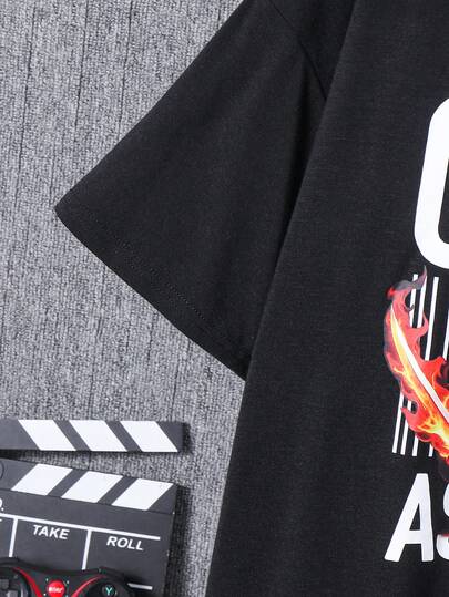 SHEIN تي شيرت كاجوال بأكمام قصيرة وياقة طاقم مطبوع بأنماط غريبة مع قبعة، موضة صيفية مناسبة للربيع/الصيف، للارتداء اليومي، الرياضة، الخروجات، المدرسة، الحفلات، المهرجانات، التصوير الفوتوغرافي