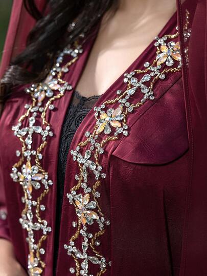Layrah رمضان عباية فضفاضة مزينة بالراين ستان أنيقة باللون البرغندي
