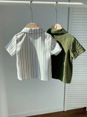 SHEIN مجموعة قميص كاجوال بأكمام قصيرة منسوجة للأطفال الرضع الجنسين، ملابس أطفال للربيع والصيف، 2 قطعة/مجموعة
