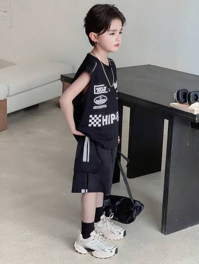 Dazy Kids شورت فضفاض مع جيوب جانبية وخطوط جانبية للأولاد المراهقين