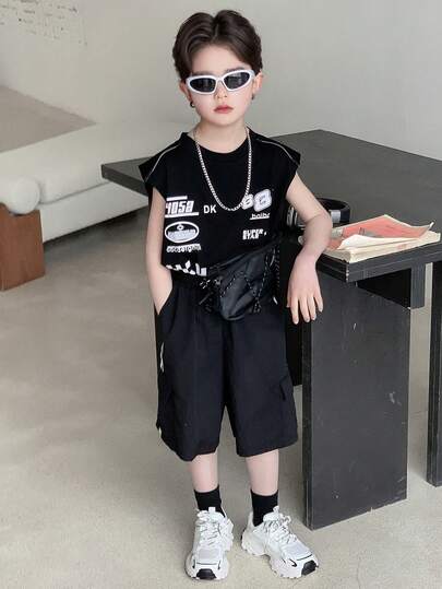 Dazy Kids شورت فضفاض مع جيوب جانبية وخطوط جانبية للأولاد المراهقين