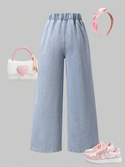 SHEIN بنطلون جينز بقصة واسعة مخصص مع لوحة أمامية مشقوقة ومزخرفة بفراشة ثلاثية الأبعاد، بتصميم كاجوال فضفاض مناسب لجميع المواسم، من الدنيم الأزرق