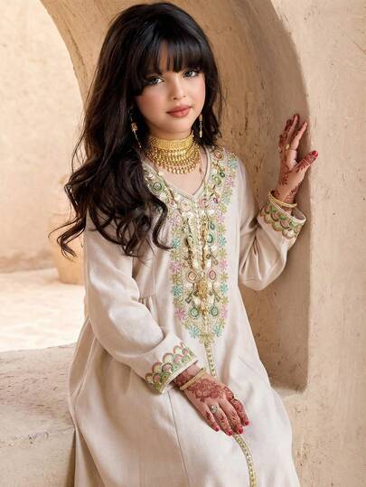 SHEIN فستان ماكسي طويل الأكمام بياقة على شكل حرف V مزين بشريط للفتيات المراهقات في عطلة الشرق الأوسط بلون المشمش
