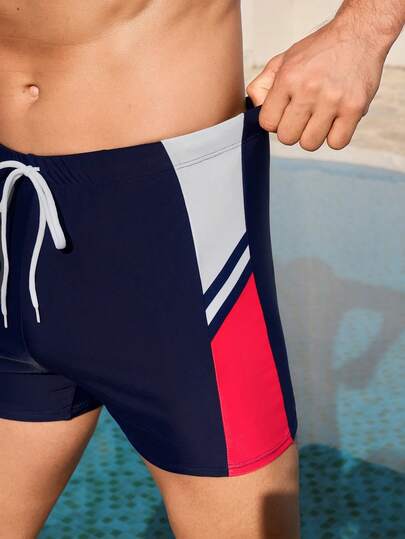 Manfinity Swimmode سراويل السباحة الرجالية الكاجوال ذات الطباعة بألوان متباينة، سراويل السباحة الرجالية، سراويل السباحة الرجالية باللون الأحمر والأبيض والأزرق