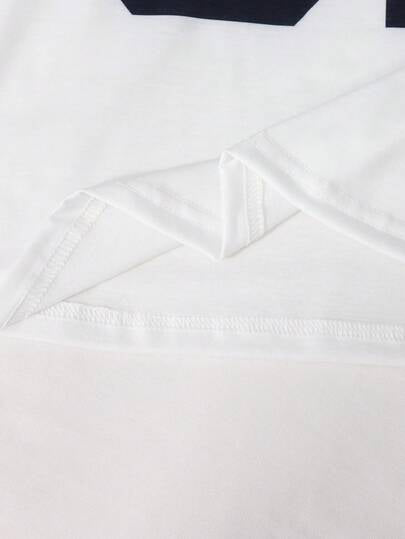 SHEIN ChillGRL مجموعة قميص وشورت بأكمام قصيرة بطبعة نجمة "91" وألوان متباينة، أسلوب رياضي كاجوال، مناسبة للخارج والرياضة والمدرسة والصيف، قطعتان