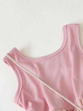 SHEIN فستان أطفال بناتي كاجوال أحادي اللون بدون أكمام مع زخرفة فراشة ثلاثية الأبعاد، ناعم ومريح، صيفي