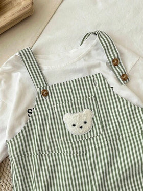 SHEIN طقم ملابس شتوية/خريفية للأطفال الرضع، بنطلون أوفرول، جمبسوت قفز، بنطلون قفز مزين بشريط أسود وأبيض مطرز بدب لطيف، مريح وعملي وأنيق وأساسي، مناسب للارتداء داخل المنزل والخارج والتزلج والاستخدام اليومي والرياضة والحفلات والمناسبات والهالوين والكريسماس