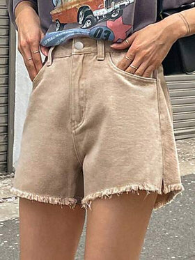 DAZY شورت جينز قصير بأطراف غير مدروزة على شكل أرجل واسعة، شورت أم