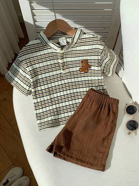 SHEIN مجموعة قميص أكمام قصيرة مخطط ذو ياقة وشورت خصر مطاطي للأطفال الصبيان، مناسبة لحفلات عيد الميلاد والحفلات المسائية والأعراس وحفلات استقبال المواليد وعيد الميلاد الأول