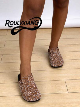roulvxiang أحذية مسطحة بدون ظهر عصرية جديدة وبيع ساخن، أحذية منزلية وللعطلات مقاومة للماء مزينة بترتر الماس، أحذية بدون كعب سميك للنساء