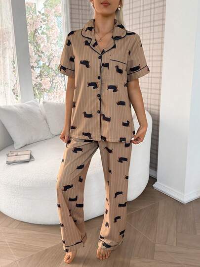 SHEIN Napfluff طقم بيجامة نسائية قصير الأكمام مزين بطبعات حيوانية، أزرار أمامية وجيوب، ملابس منزلية مريحة