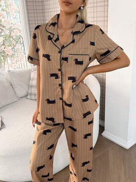 SHEIN Napfluff طقم بيجامة نسائية قصير الأكمام مزين بطبعات حيوانية، أزرار أمامية وجيوب، ملابس منزلية مريحة