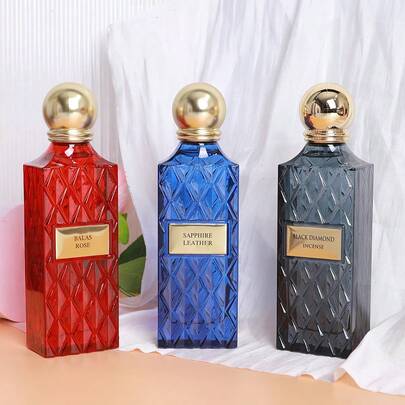 زيت عطري كلاسيكي للأعياد بلون اللؤلؤ الرمادي والماس، منعش ومزيل للروائح، بنكهة عربية ، يعزز الجاذبية للاستخدام اليومي، هدية مثالية للأصدقاء
