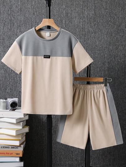 SHEIN مجموعة قميص كم قصير بياقة طاقم وشورت للأولاد المراهقين، لون بيج، مناسبة للتنقل والمدرسة والخروج والرياضة وحفلات العطلات والإجازات، للربيع والصيف