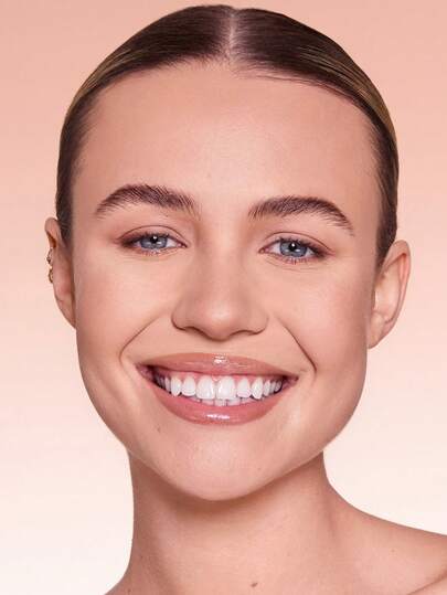 SHEGLAM Lock & Go Long-Lasting كوشن فونديشن-Nude علامة تجارية جمال مكياج ميكب مستحضرات تجميل للنساء الفتيات مثالي لفصل الشتاء الربيع مثالي ل- Y2K أزياء أنيقة رمضان هدية حفلة جاهز أفضل لون