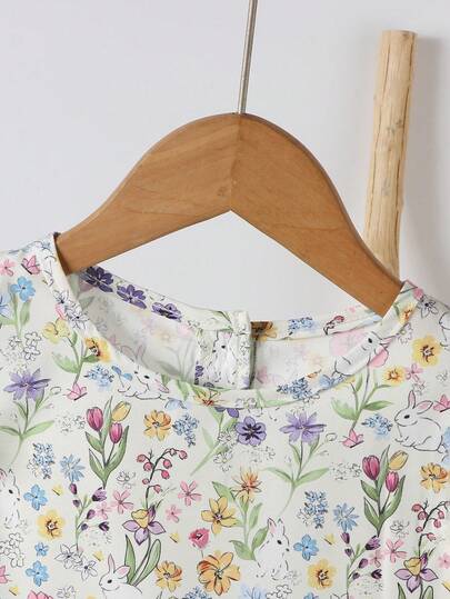 Elladie kids ملابس جديدة مكونة من قطعتين للفتيات الصغيرات بعمر 4-7 سنوات، تتميز بقميص مطبوع بأكمام قصيرة مع أزرار خلفية ومطابق له بنطلون، أنيقة ومناسبة للأنشطة اليومية والعطلات والمدرسة والسفر والأنشطة الخارجية