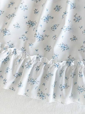 SHEIN فستان نوم متوسط الطول للبنات بأكمام قصيرة وذيل مكشكش، بتصميم أميري حلو وجميل مزين بالزهور والفراشات
