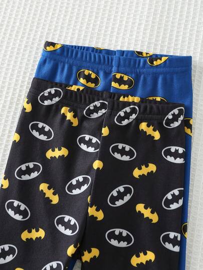 BATMAN X Cozy Pixies 4 قطع طقم بيجاما مناسب للأولاد الصغار، طباعة أبطال خارقين كرتونية، ملابس علوية كم طويل رقبة طاقم ناعم والبنطلون طويل الخصر مطاطي