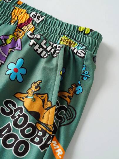 SCOOBY-DOO X SHEIN بيجامة رجالية كبيرة الحجم مكونة من ملابس علوية بأكمام طويلة وسروال، بطبعات حرفية كرتونية، قصة متساقطة الكتف، مناسبة للربيع والخريف