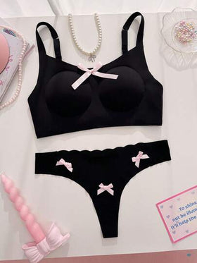 PetitDoll مجموعة ملابس داخلية مريحة للنساء مزينة بالفيونكة، 2 قطعة