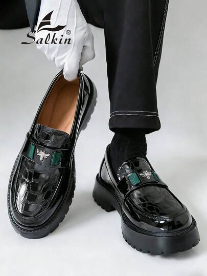 Salkin أحذية رجالية مصممة بأناقة من نوع لوفرز سهلة الارتداء، أحذية رسمية أنيقة للرجل مزينة بنقش النحلة، جلد علوي ناعم ومريح، أسطح قوية وصلبة، مناسبة للاستخدام اليومي العادي والأعمال والحفلات والزفاف، هدية مثالية للربيع والصيف والخريف، أناقة المال القديم