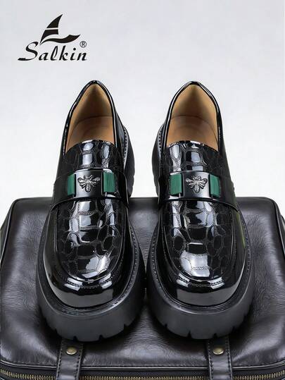 Salkin أحذية رجالية مصممة بأناقة من نوع لوفرز سهلة الارتداء، أحذية رسمية أنيقة للرجل مزينة بنقش النحلة، جلد علوي ناعم ومريح، أسطح قوية وصلبة، مناسبة للاستخدام اليومي العادي والأعمال والحفلات والزفاف، هدية مثالية للربيع والصيف والخريف، أناقة المال القديم