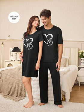 SHEIN طقم بيجامة قصيرة الأكمام للرجال بطباعة قلب بتصميم بسيط وعادي
