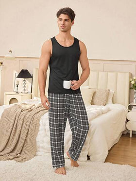 SHEIN طقم بيجامة رجالي كاجوال يتكون من ملابس علوية أكمام بلا أكمام ذو لون أحادي وبنطال بنمط مربعات