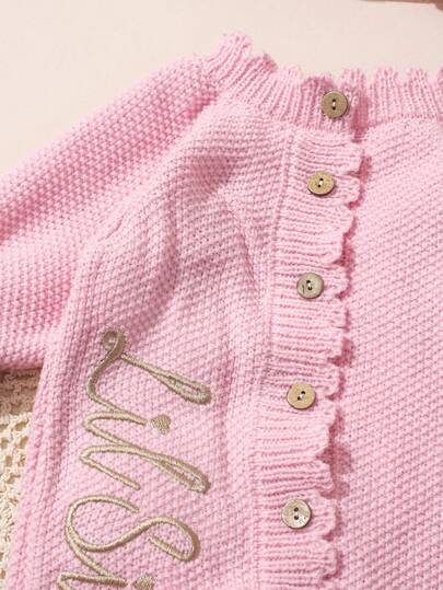 SHEIN مجموعة من قطعتين "أختي الصغيرة" مطرزة لتصوير الرضع البنات، جمبسوت مفتوحة مصنوعة من الصوف مع عقال بفيونكة، ملابس مناسبة للتصوير الفوتوغرافي وخروج المولود الجديد