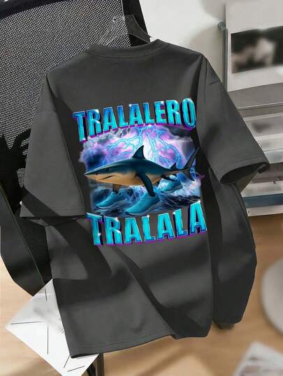 ملابس علوية تي شيرت مطبوع برسوم كرتونية إيطالية شعبية "Tralalero Tralala" مناسب للارتداء اليومي والشارع والحرم الجامعي والصيف العادي للأولاد