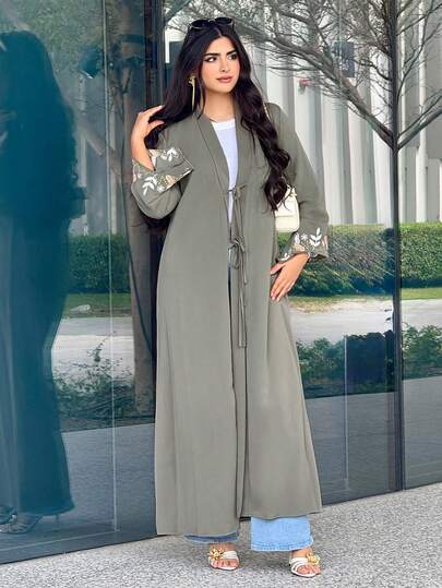 Al Najma عباءة نسائية طويلة الأكمام ذات طباعة بسيطة للاستخدام اليومي