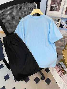 SHEIN طقم قصير الأكمام بطباعة شعار للمراهقين وشورت كاجوال