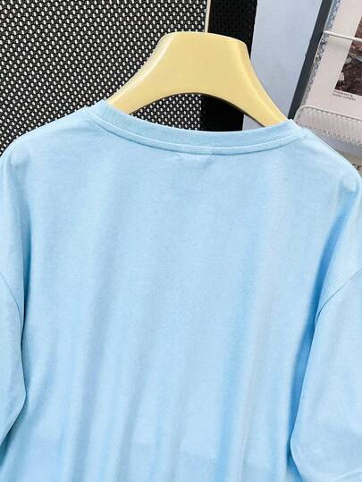 SHEIN طقم قصير الأكمام بطباعة شعار للمراهقين وشورت كاجوال