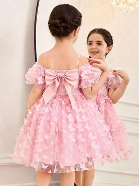 SHEIN فستان كاجوال للفتاة الصغيرة بأكمام منتفخة من الشبك بلون واحد