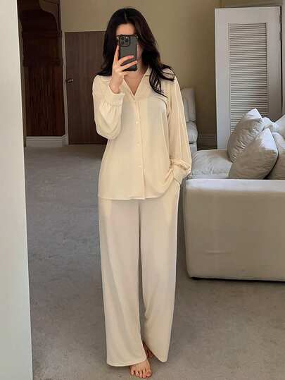 DAZY طقم بيجامة نسائي مريح وخفيف الوزن بتصميم بسيط