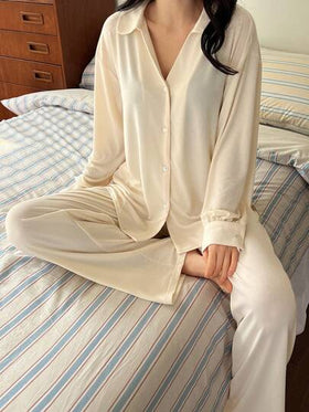 DAZY طقم بيجامة نسائي مريح وخفيف الوزن بتصميم بسيط